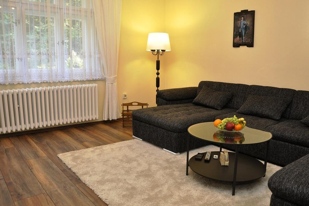 Atmospheric Quiet Apartment Praga Esterno foto